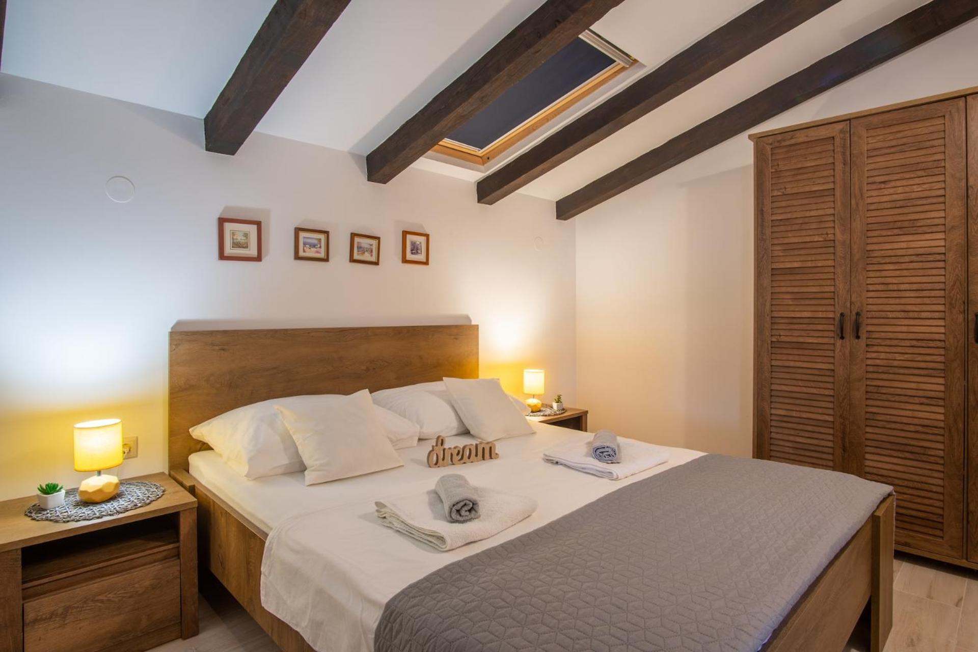 Villa Opg Pelejs Pag Town Habitación foto